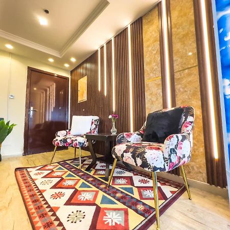 Luxury Two Bedroom شقة فخمة وكبيرة غرفتين Ajmán Exterior foto